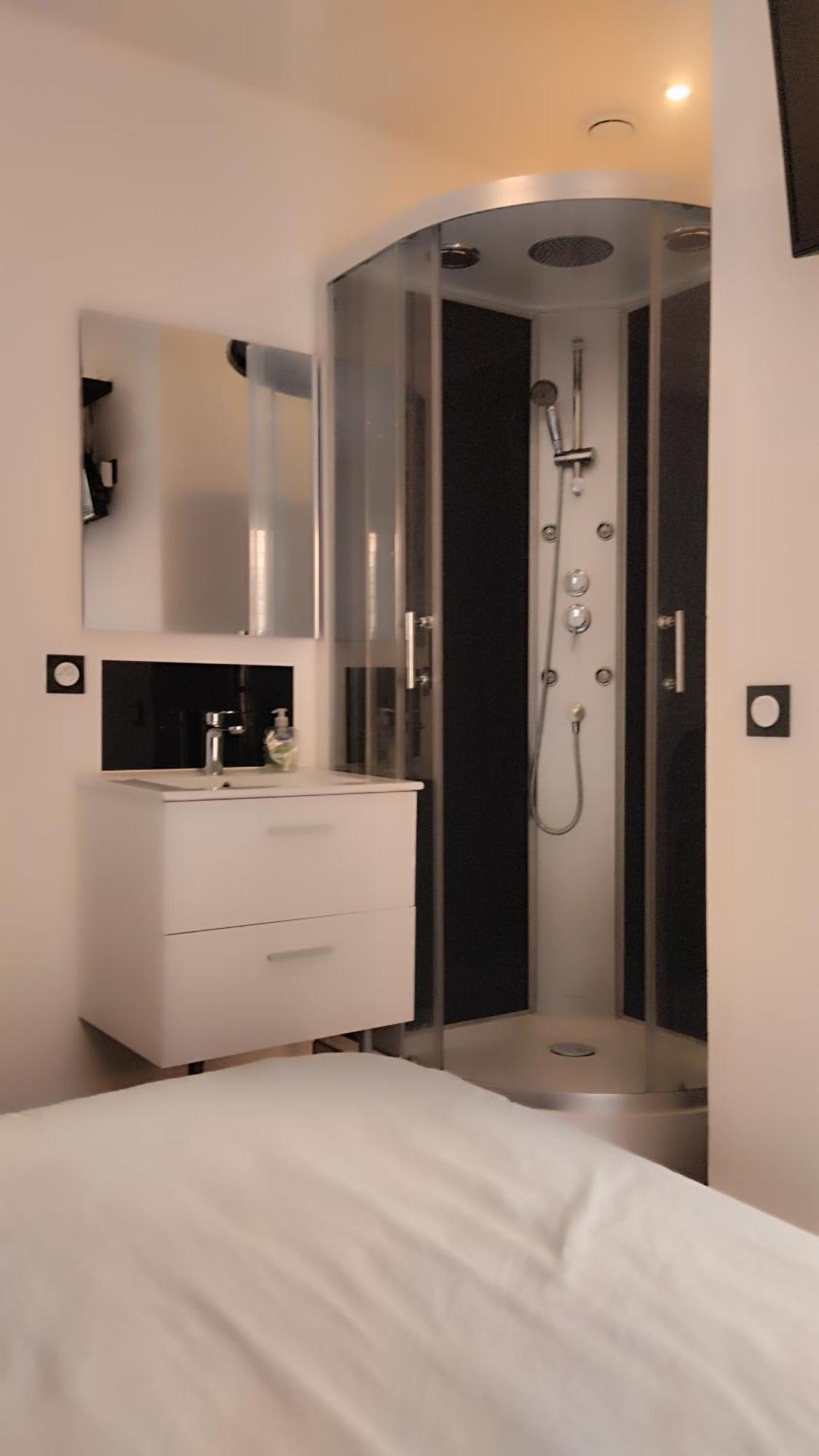 Chambres Cosy Proche Cnpe Bugey - Via Rhona Chavanoz Szoba fotó